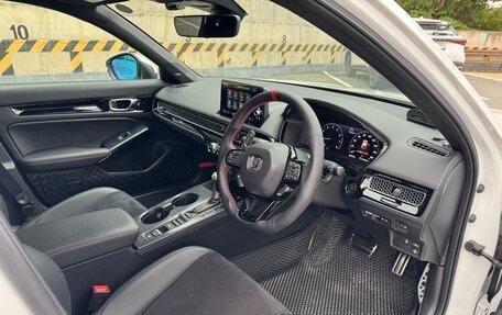 Honda Civic, 2022 год, 2 900 000 рублей, 14 фотография
