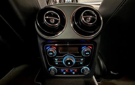 Jaguar XJ IV (X351), 2010 год, 1 799 999 рублей, 15 фотография