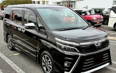 Toyota Voxy III, 2021 год, 1 890 000 рублей, 1 фотография