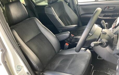 Toyota Voxy III, 2021 год, 1 873 000 рублей, 9 фотография