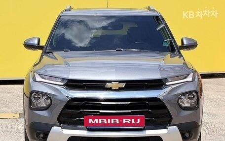 Chevrolet TrailBlazer, 2022 год, 1 411 099 рублей, 2 фотография