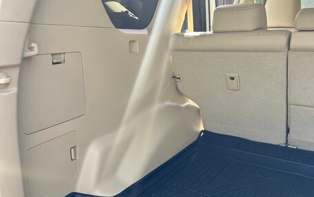 Toyota Land Cruiser Prado 150 рестайлинг 2, 2016 год, 4 200 000 рублей, 10 фотография