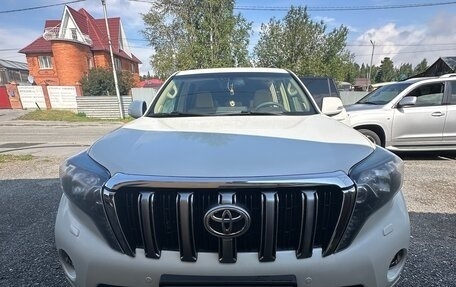 Toyota Land Cruiser Prado 150 рестайлинг 2, 2016 год, 4 200 000 рублей, 1 фотография