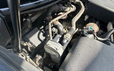Toyota Land Cruiser Prado 150 рестайлинг 2, 2016 год, 4 200 000 рублей, 20 фотография