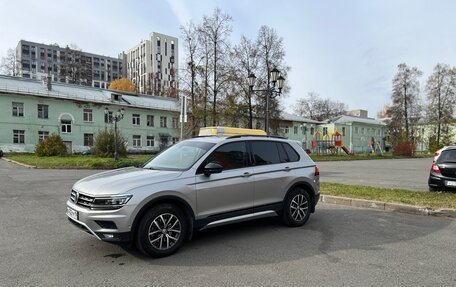 Volkswagen Tiguan II, 2020 год, 2 900 000 рублей, 2 фотография