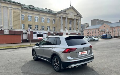 Volkswagen Tiguan II, 2020 год, 2 900 000 рублей, 4 фотография