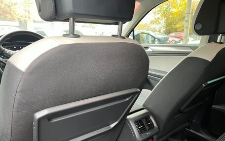 Volkswagen Tiguan II, 2020 год, 2 900 000 рублей, 7 фотография
