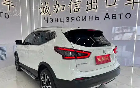 Nissan Qashqai, 2022 год, 1 960 000 рублей, 6 фотография