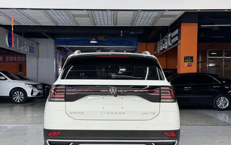 Volkswagen T-Cross I, 2021 год, 1 200 666 рублей, 5 фотография