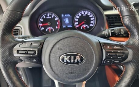 KIA Stonic, 2020 год, 1 205 005 рублей, 10 фотография