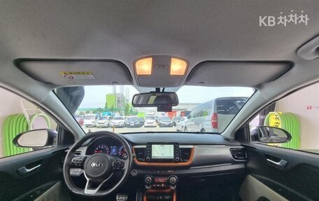 KIA Stonic, 2020 год, 1 205 005 рублей, 9 фотография