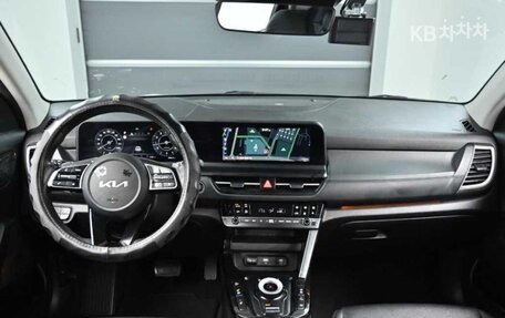 KIA Seltos I, 2023 год, 1 870 005 рублей, 7 фотография