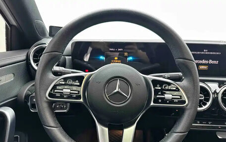Mercedes-Benz A-Класс, 2022 год, 2 005 000 рублей, 15 фотография