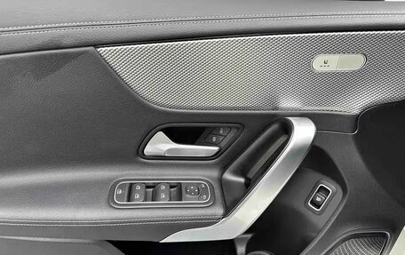 Mercedes-Benz A-Класс, 2022 год, 2 005 000 рублей, 9 фотография