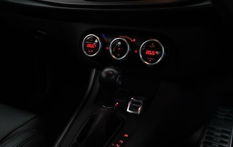 Alfa Romeo Giulietta, 2014 год, 1 057 077 рублей, 17 фотография