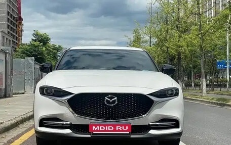 Mazda CX-4, 2023 год, 2 070 000 рублей, 2 фотография