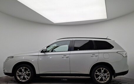 Mitsubishi Outlander III рестайлинг 3, 2012 год, 1 114 000 рублей, 4 фотография
