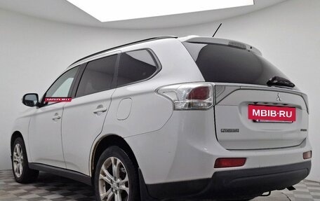 Mitsubishi Outlander III рестайлинг 3, 2012 год, 1 114 000 рублей, 5 фотография