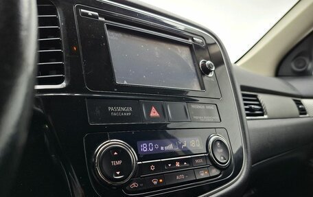 Mitsubishi Outlander III рестайлинг 3, 2012 год, 1 114 000 рублей, 19 фотография