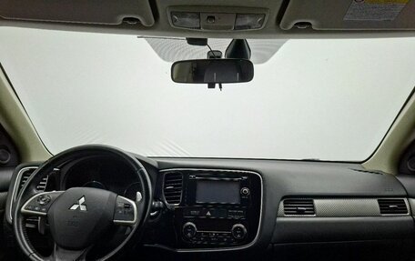 Mitsubishi Outlander III рестайлинг 3, 2012 год, 1 114 000 рублей, 21 фотография