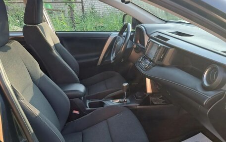 Toyota RAV4, 2019 год, 3 100 000 рублей, 5 фотография