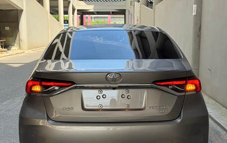 Toyota Corolla, 2022 год, 1 570 000 рублей, 5 фотография