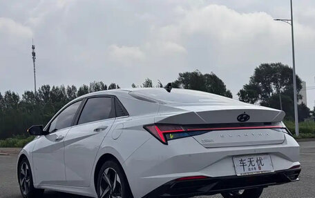 Hyundai Elantra, 2022 год, 1 602 666 рублей, 8 фотография