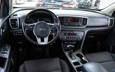 KIA Sportage IV рестайлинг, 2019 год, 2 200 000 рублей, 6 фотография