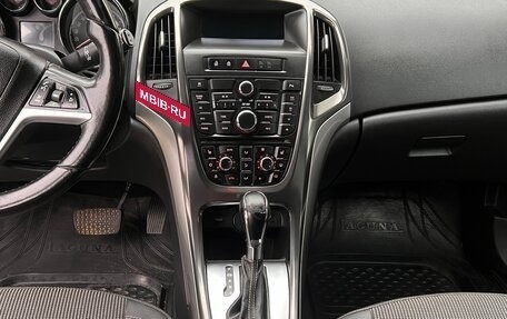 Opel Astra J, 2011 год, 850 000 рублей, 6 фотография