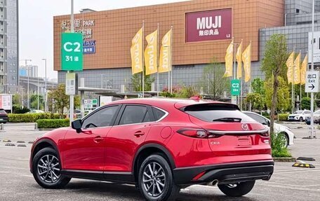 Mazda CX-4, 2021 год, 1 900 000 рублей, 4 фотография