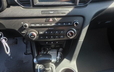 KIA Sportage IV рестайлинг, 2017 год, 1 990 000 рублей, 8 фотография