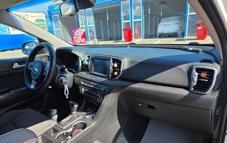 KIA Sportage IV рестайлинг, 2017 год, 1 990 000 рублей, 10 фотография