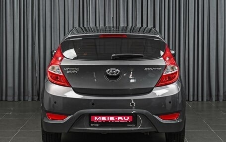 Hyundai Solaris II рестайлинг, 2012 год, 950 000 рублей, 4 фотография