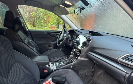 Subaru Forester, 2019 год, 2 450 000 рублей, 4 фотография