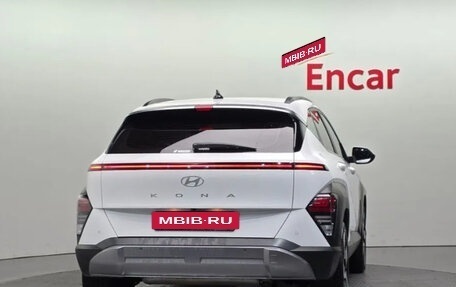 Hyundai Kona, 2023 год, 2 550 000 рублей, 4 фотография