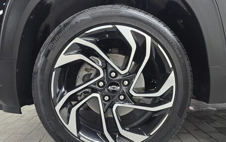 Chevrolet TrailBlazer, 2023 год, 1 400 000 рублей, 31 фотография