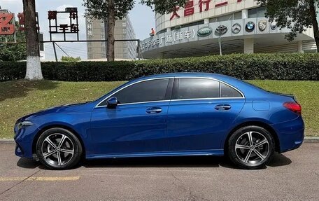 Mercedes-Benz A-Класс, 2023 год, 2 100 012 рублей, 3 фотография