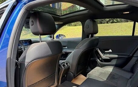 Mercedes-Benz A-Класс, 2023 год, 2 100 012 рублей, 10 фотография