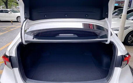 Toyota Corolla, 2026 год, 2 180 000 рублей, 20 фотография
