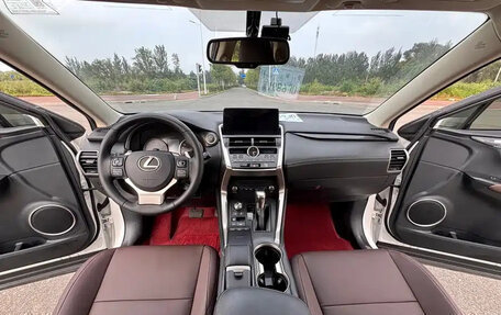Lexus NX I, 2020 год, 2 800 000 рублей, 9 фотография