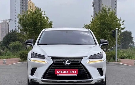 Lexus NX I, 2020 год, 2 800 000 рублей, 3 фотография