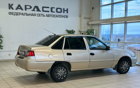 Daewoo Nexia I рестайлинг, 2012 год, 350 000 рублей, 2 фотография