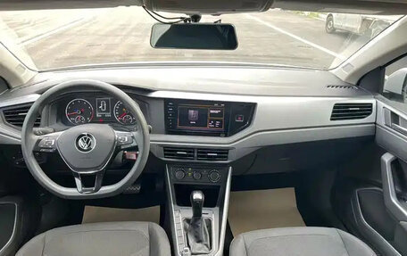 Volkswagen Polo, 2022 год, 943 000 рублей, 8 фотография