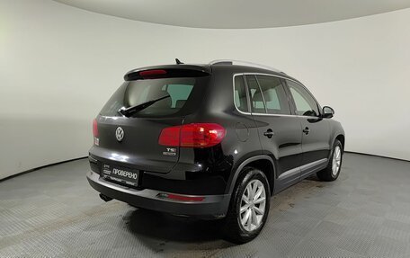 Volkswagen Tiguan I, 2016 год, 1 490 000 рублей, 6 фотография