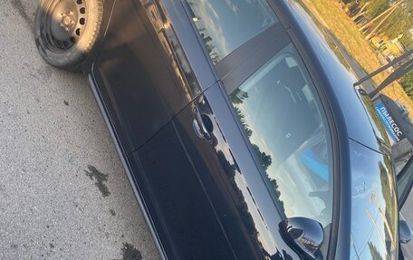 Volkswagen Jetta VI, 2010 год, 700 000 рублей, 2 фотография