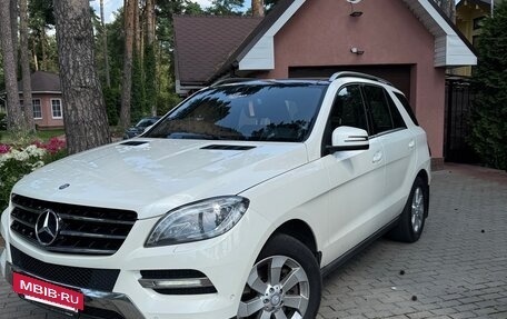 Mercedes-Benz M-Класс, 2012 год, 3 050 000 рублей, 2 фотография