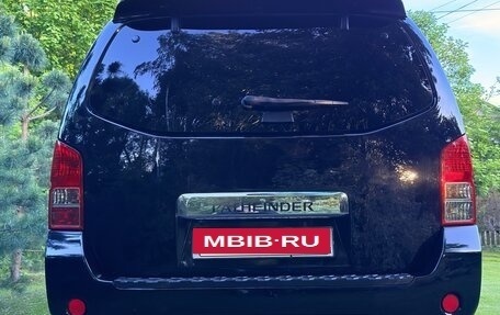 Nissan Pathfinder, 2011 год, 1 800 000 рублей, 3 фотография