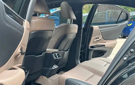 Lexus ES VII, 2022 год, 2 580 500 рублей, 12 фотография