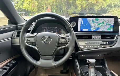 Lexus ES VII, 2022 год, 2 580 500 рублей, 9 фотография