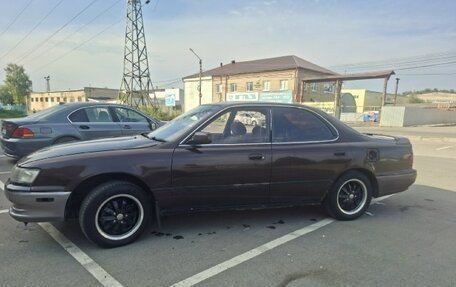 Toyota Vista, 1991 год, 215 000 рублей, 4 фотография